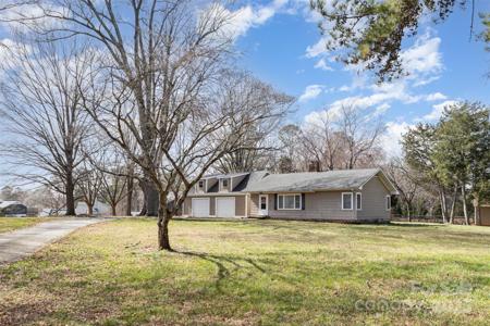 15905 Sunset Drive