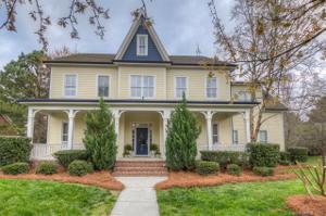1892 Chestnut Hill Drive