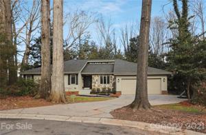 7 Woodvine Lane