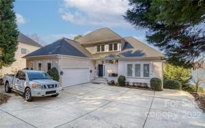 7453 Rock Island