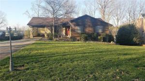 110 N Oakwood Drive