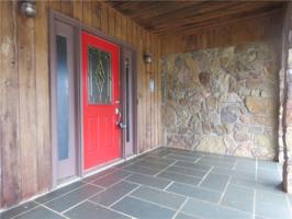 4996 Poplar View Lane