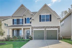 220 Robinwood Lane