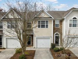 1504 Royal Auburn Avenue