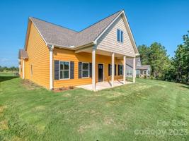 10378 Lakeshore