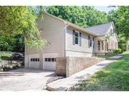 2115 Bon Villa Way 