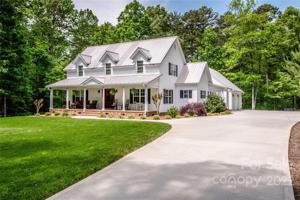423 Emerald Bay