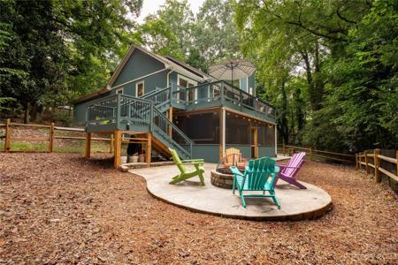 14 Hickory Ridge Court