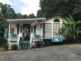 157 Dogwood Circle