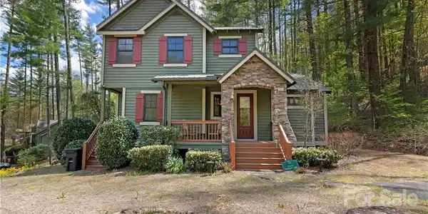 10 Meadow Ridge