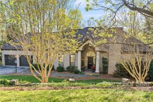 1095 13th NW