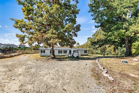 7670 Hickory Creek Drive