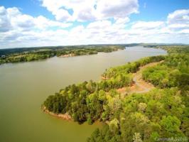 257 Landing Trail