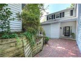 8 Weatherly Way 