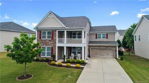 819 Solandra Way