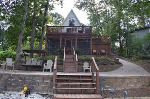 3566 Pinehaven Drive