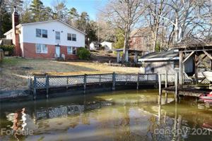 1437 Berry Hill Drive