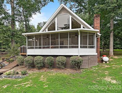 756 Springwood