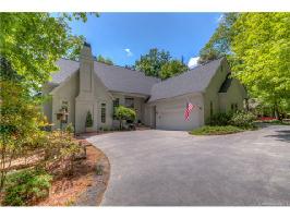 84 Heritage Drive 