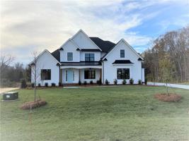 100 Summer Shoal Place