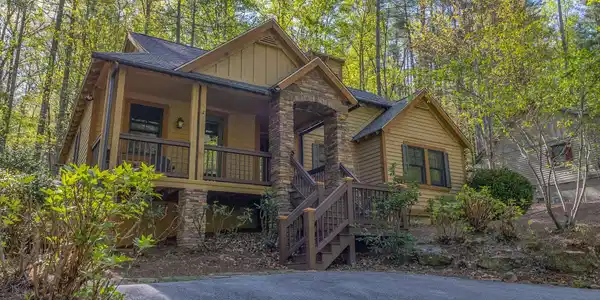 96 Meadow Ridge Court