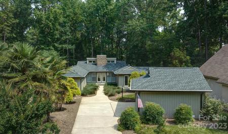 1 Hamilton Woods