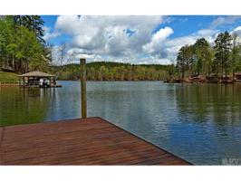 102 RIVERCLIFF Drive