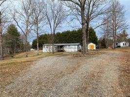 10 Honeycutt Lane