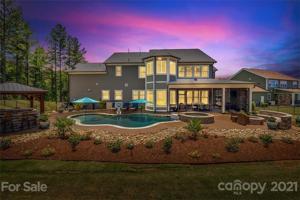 2702 Oxbow