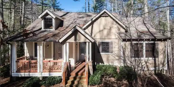 147 Woodland Court