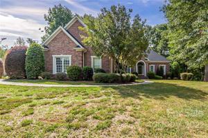 306 Forest Bay