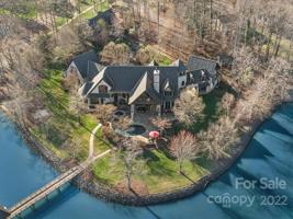 752 Anchors Bend