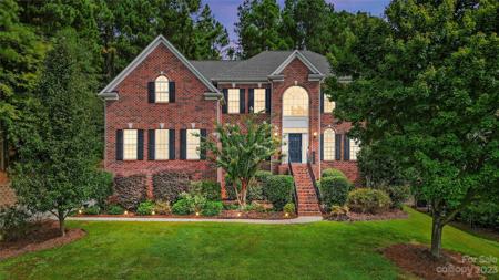 208 Silvercliff Drive