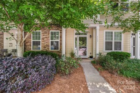 113 Prairie View Court
