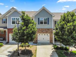 7034 Woodsbay Lane