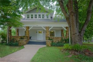 320 Pee Dee Avenue