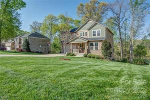 3029 Greenmont