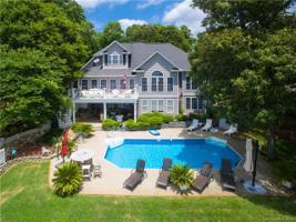 1389 Waterford Pointe Road