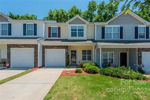 2084 Shady Pond