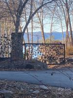2128 Cottage Park