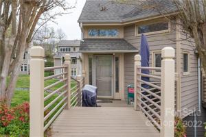 13919 Queens Harbor