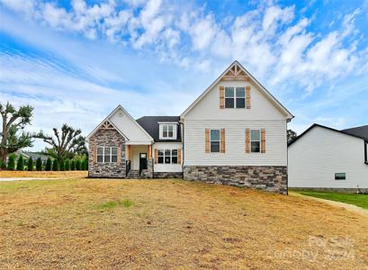 115 Starmount Drive