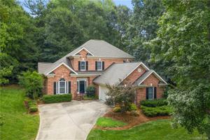 3923 Mountain Cove Drive