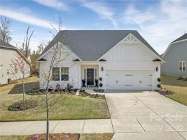 5037 Watercrest