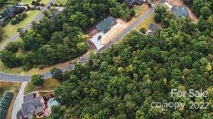 2569 Cozy Cove Drive