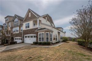 306 Wave Crest Drive