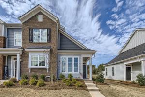 1107 Johns Walk