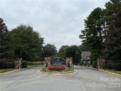 8116 Bayview Lane