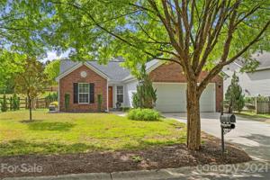 505 Red Oak Court