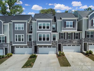 949 Portrush Lane